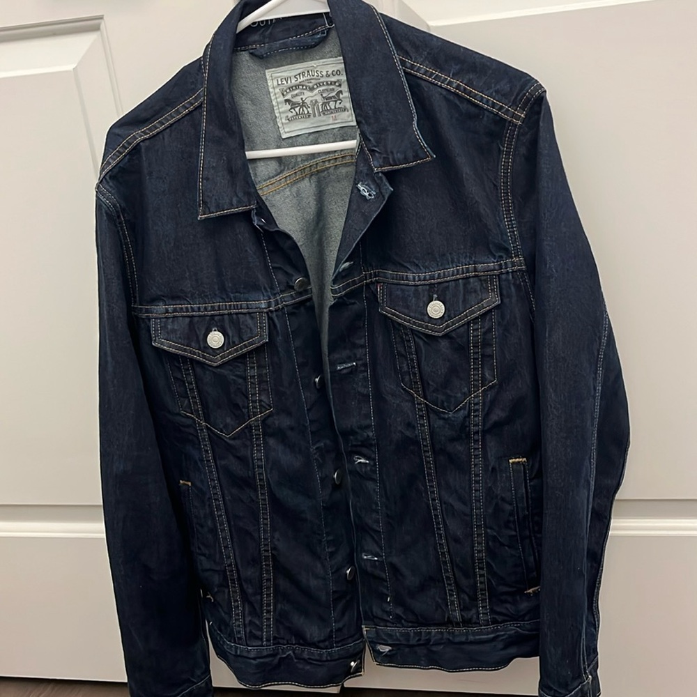 Men’s Levi jean jacket